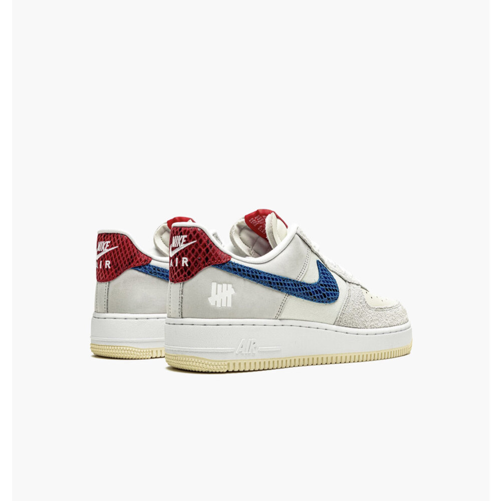 AIR FORCE 1 LOW Undefeated - 5 On It