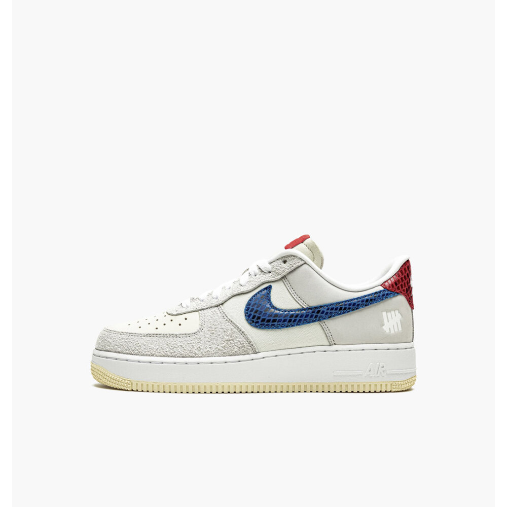 AIR FORCE 1 LOW Undefeated - 5 On It