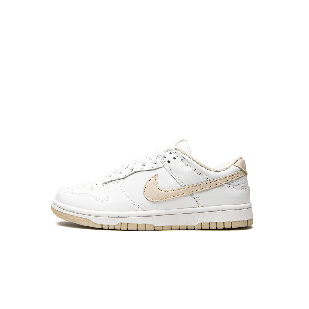 DUNK LOW Pearl White