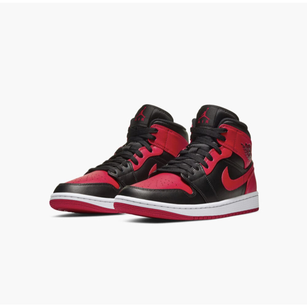 Nike Air Jordan 1 Mid Banned